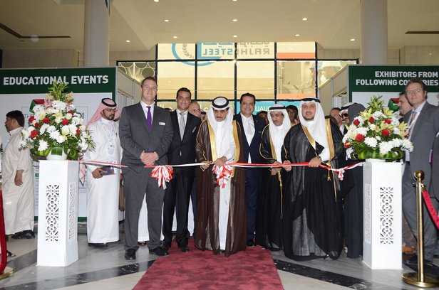 أمين جدة المكلف يفتتح معرض البناء ” الخمسة الكبار ”  بدورته الخامسة