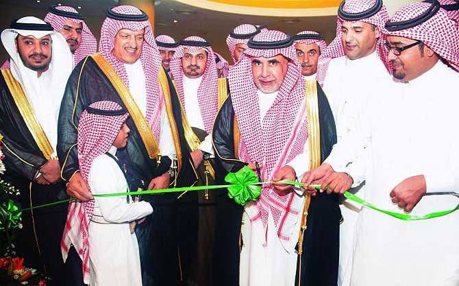 الفرص الاستثمارية العقارية والحلول التمويلية أبرز معالم معرض أبها للعقار