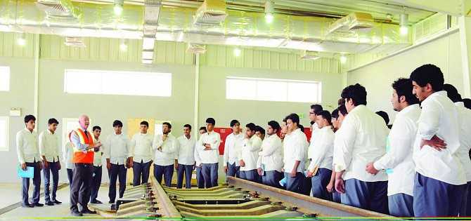 “سار” توظف وتدرب 150كادراً في معهد الخطوط الحديدية