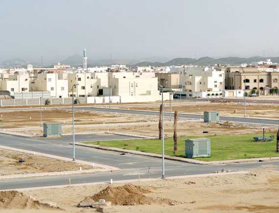 ” الشؤون البلدية والقروية” تناقش المشكلات الفنية لـ 150مخططاً سكنياً بالمدينة المنورة