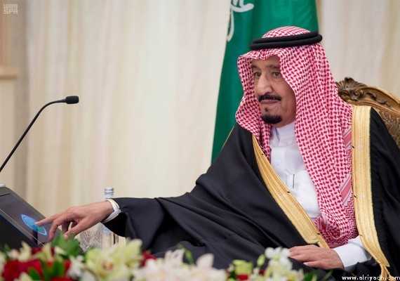 خادم الحرمين  الشريفين يدشن  مشروعات صناعية وتنموية في الجبيل