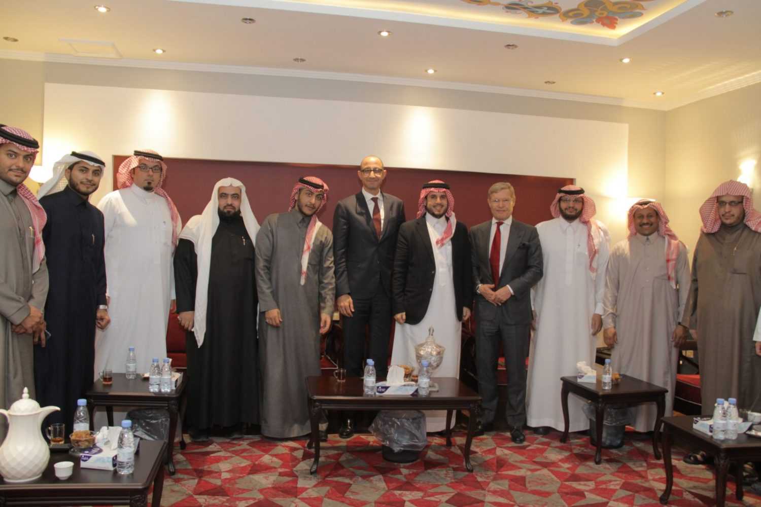 ديوانية الرياض العقارية تستعرض واقع اليخوت في المملكة ومميزاتها