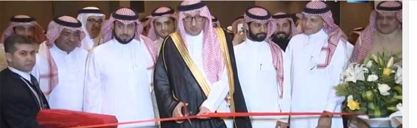 وكيل “القروية والبلدية” يفتتح معرض التصميم والديكور الخارجي ويثمن دوره في نشر الإبداع الهندسي