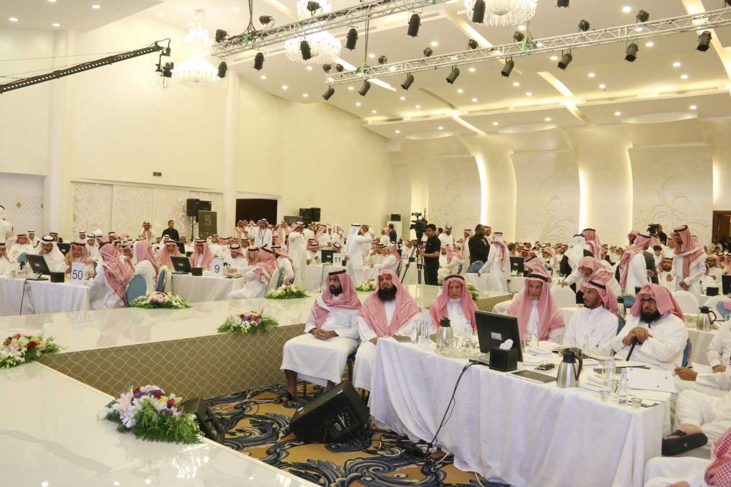 2350 ريالاً للمتر التجاري و 1000 للسكني مجموعة الحلافي تبيع 100 % من «سرايا الرياض» وتؤكد صحوة السوق العقاري