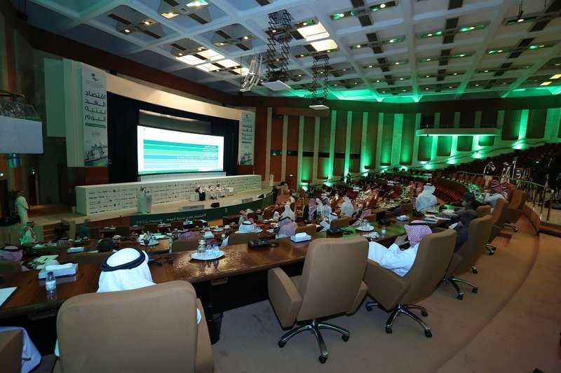 منتدى الرياض الاقتصادي يدعو لتكامل المنظومة التشريعية والانتقال إلى مركز فكر إستراتيجي يهتم بقضايا الاقتصاد الكلي