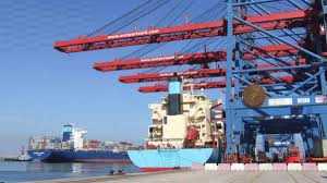 تشكيل لجنة حكومية لحل جميع تحديات وعوائق الصادرات السعودية