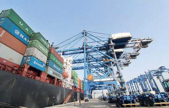 “الجمارك”: استمرار العمل الجمركي في جميع المنافذ الجمركية خلال إجازة عيد الأضحى