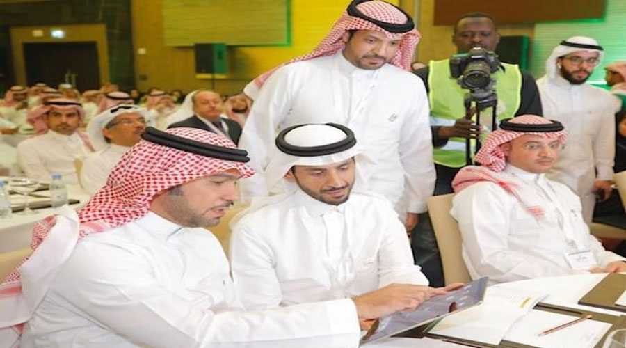 وزارة الإسكان تبرم اتفاقيات مع 3 شركات صينية لإنشاء آلاف الوحدات السكنية بقيمة 2.7 مليار دولار