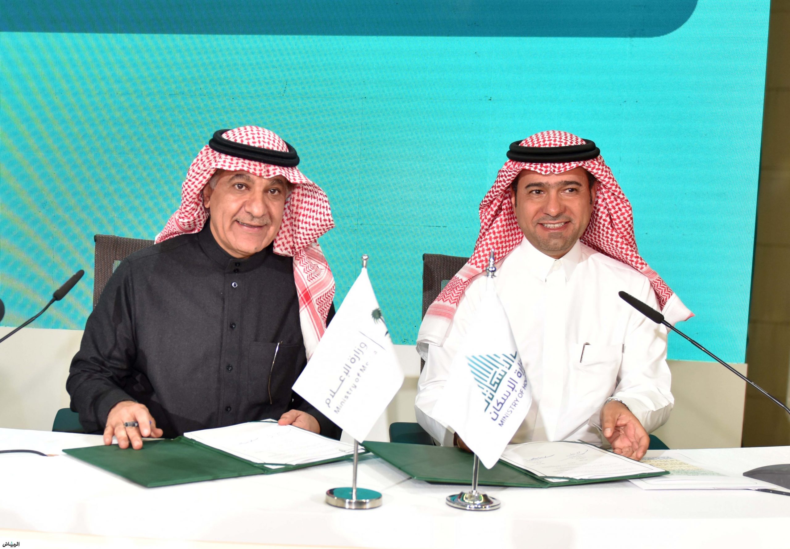 وزارة الإسكان تطلق ثلاثة مشروعات سكنية خاصة بالإعلاميين في الرياض والدمام وجدة