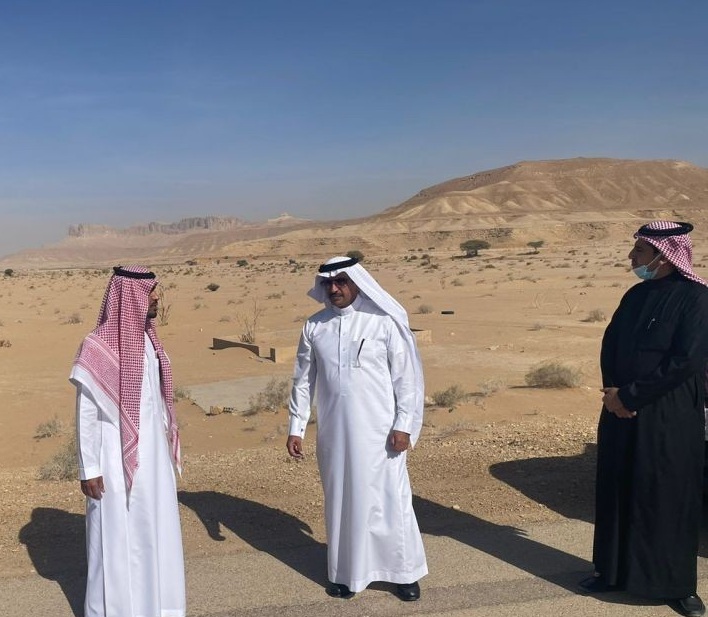 رئيس بلدية محافظة الحريق يتفقد عدد من المواقع ويقف على موقع مهرجان الحمضيات السادس