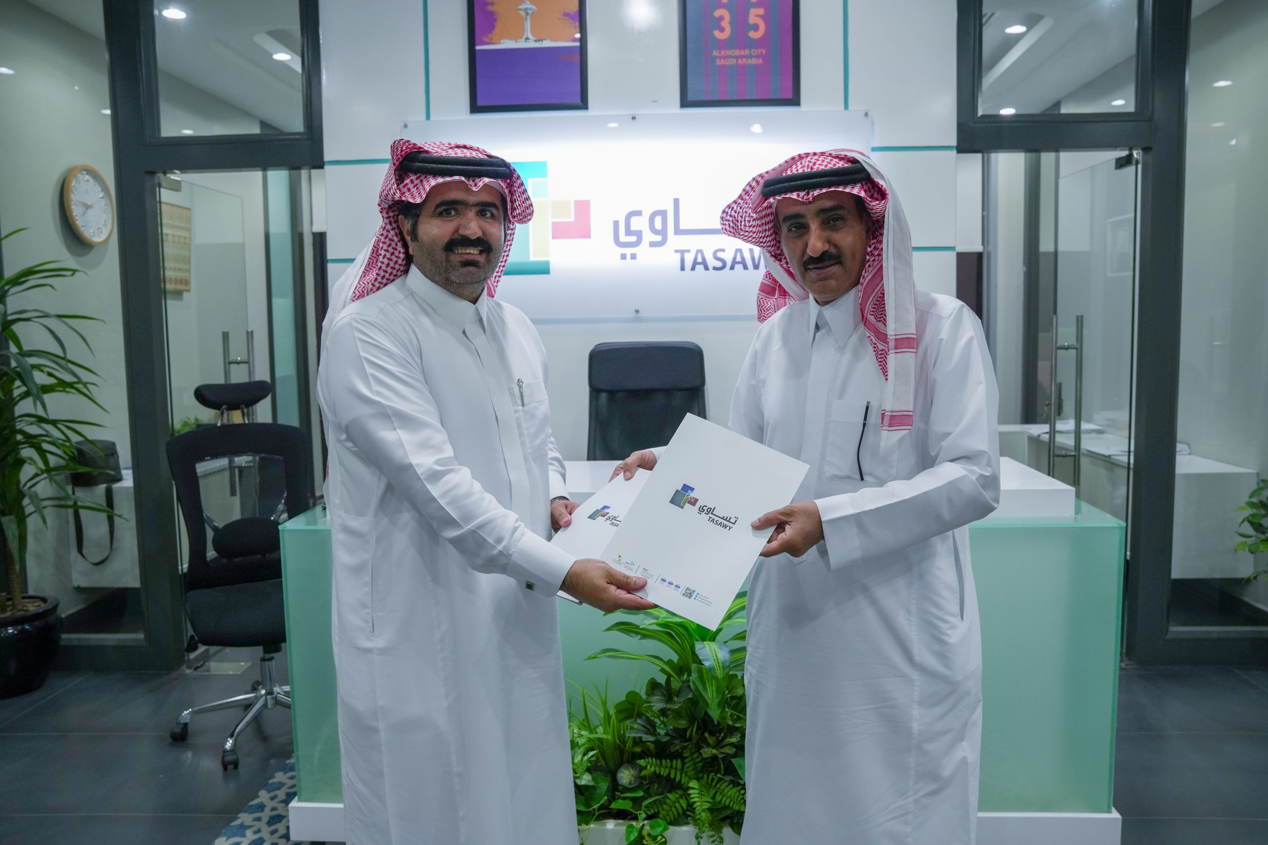 “تساوي وشركة “وطن العقارية” يوقعان اتفاقية لتطوير البنية التحتية لمخطط بالشرقية 