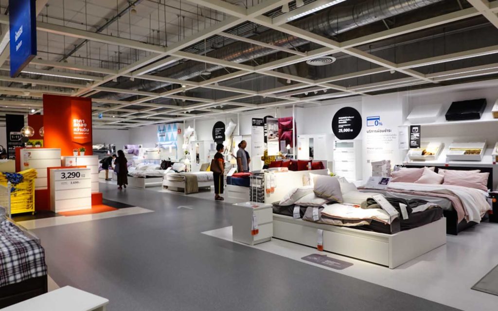 ما هي فوائد ومخاطر شراء الأثاث أونلاين؟.. دليلك لضمان أعلى جودة