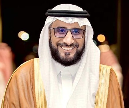 عبدالله بن فلوان المحامي:التزام بالمساهمة التنموية