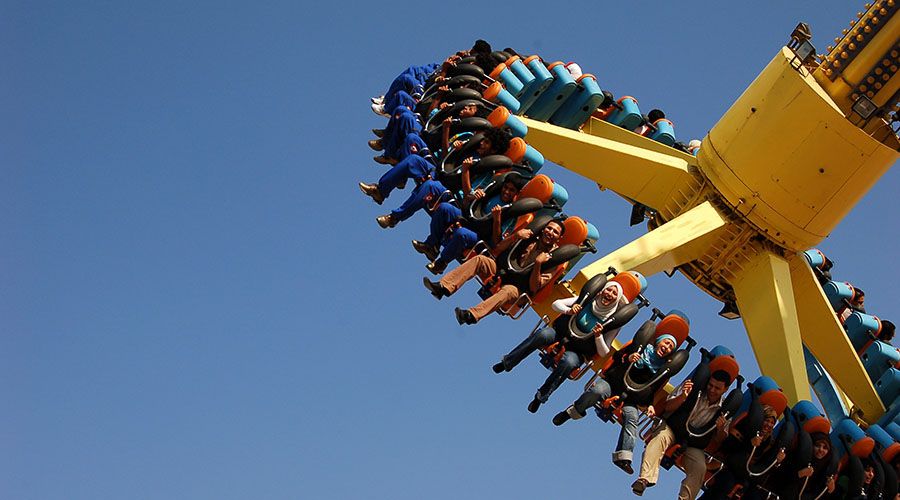 كيف يصنع الأمان في الألعاب والمدن الترفيهية ثقة الزوار ويجذب الاستثمارات؟