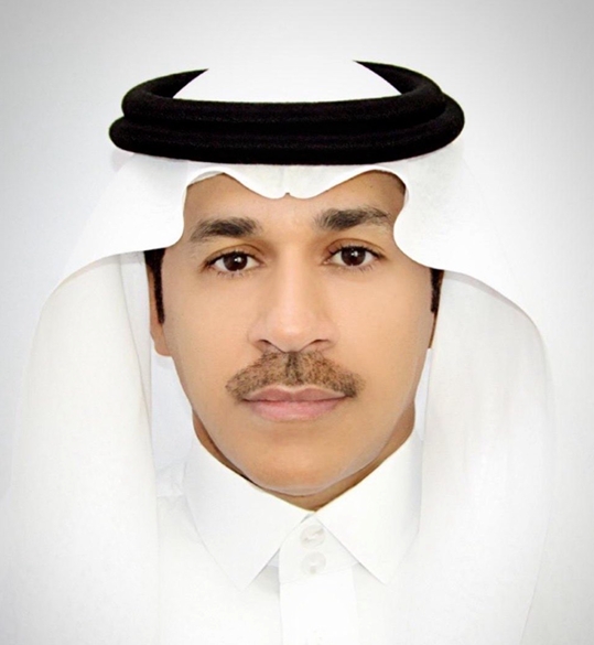 بندر ضيف الله العمري يطرح برنامجًا انتخابيًا طموحًا لتمكين «المقيمين» وتحقيق التحول الرقمي